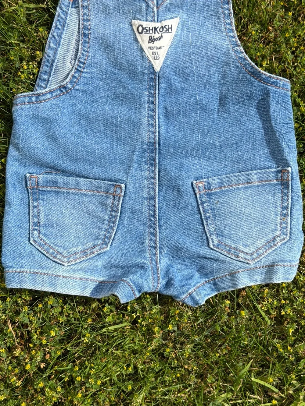 Vintage Y2K OshKosh B'gosh Denim Shortalls Embroidered Flowers Vestbak Size 3M